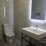 Apartament Piro *